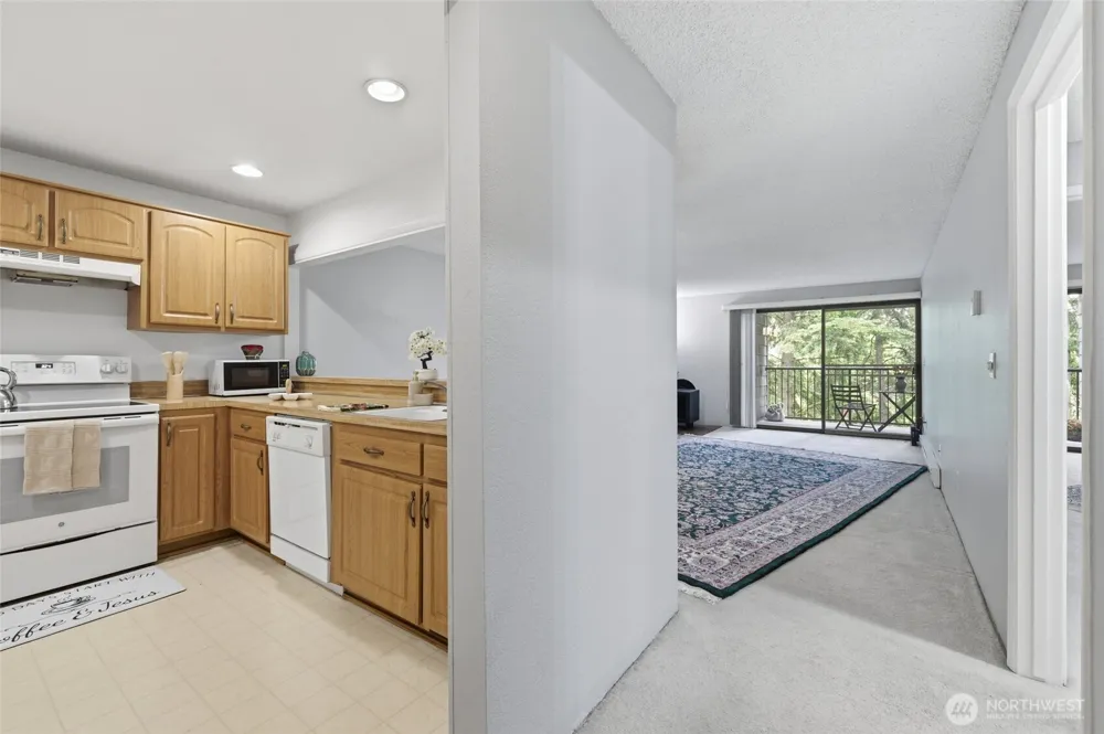 6702 139 AVENUE NE #750 Redmond, WA 98052