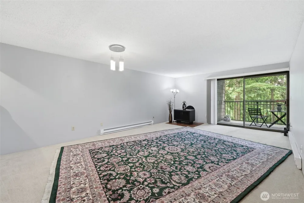 6702 139 AVENUE NE #750 Redmond, WA 98052