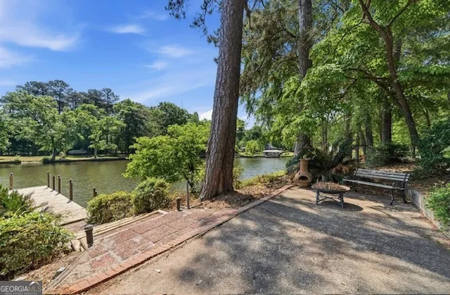201 Collins RD NW Milledgeville, GA 31061