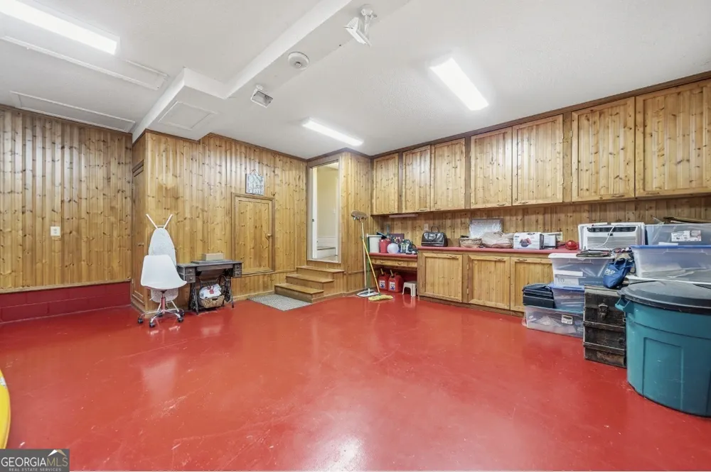 201 Collins RD NW Milledgeville, GA 31061