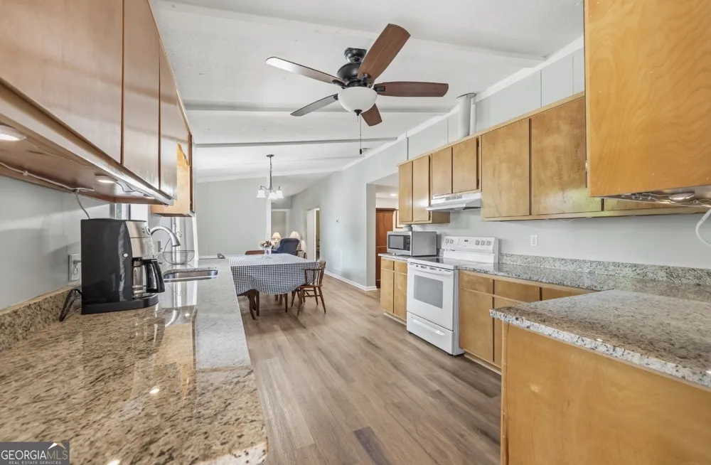 201 Collins RD NW Milledgeville, GA 31061