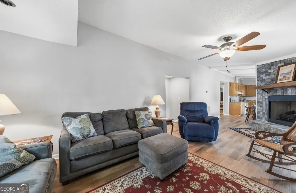 201 Collins RD NW Milledgeville, GA 31061