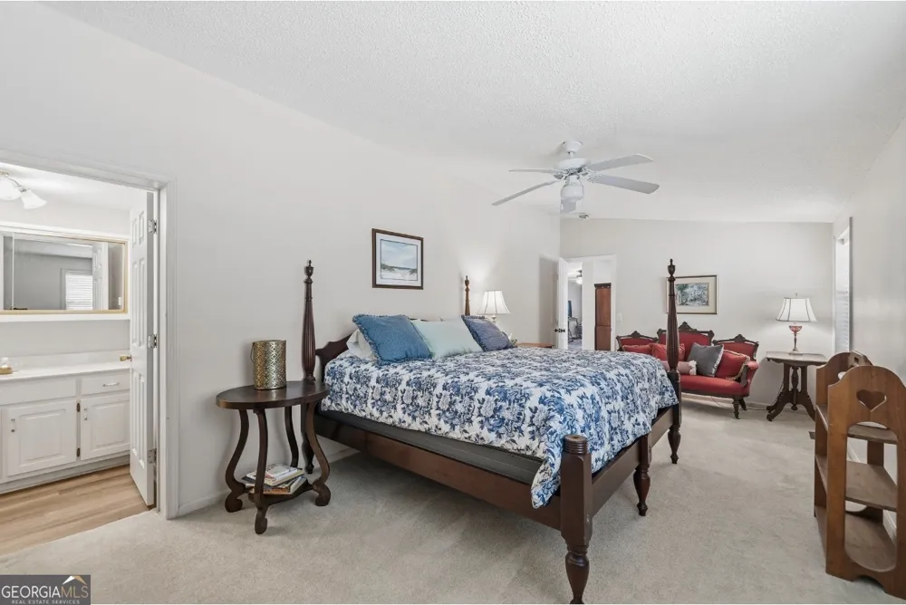 201 Collins RD NW Milledgeville, GA 31061
