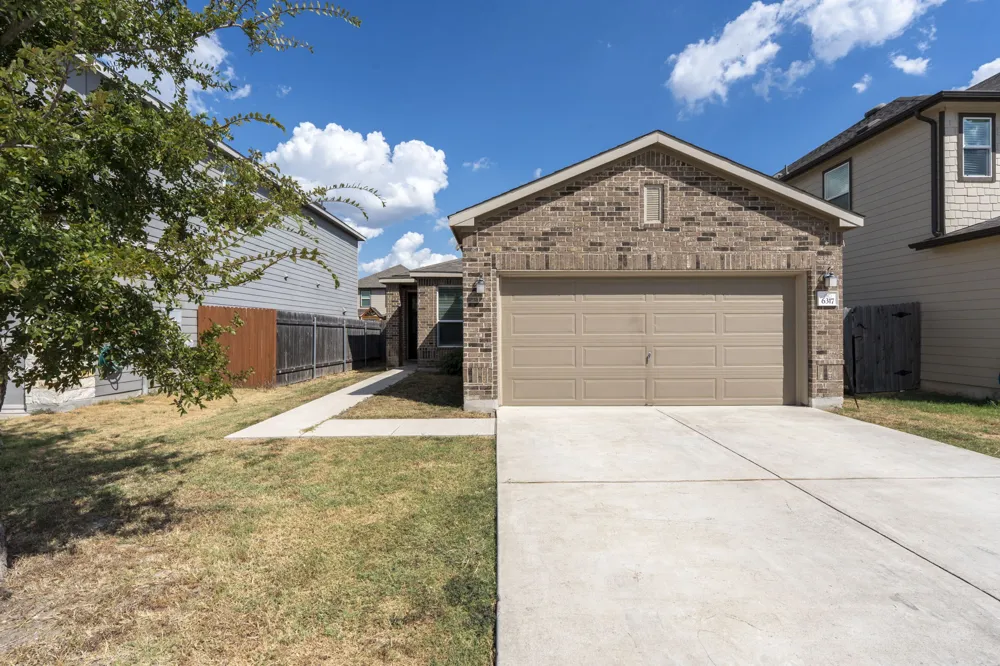 6317 Carriage Pines Drive Del Valle, TX 78617