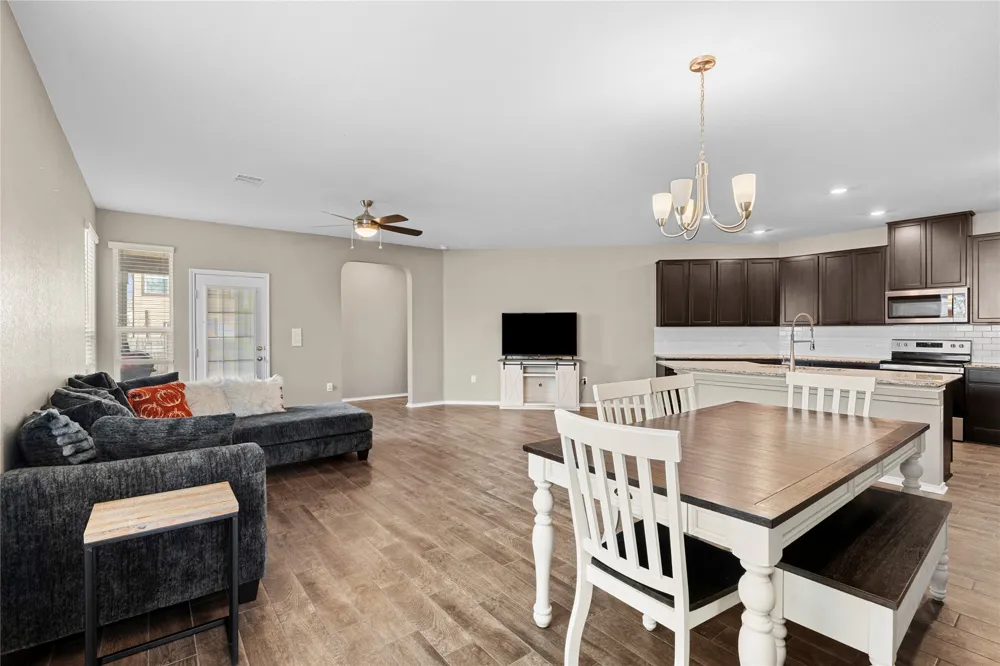 6317 Carriage Pines Drive Del Valle, TX 78617