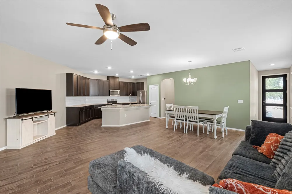 6317 Carriage Pines Drive Del Valle, TX 78617