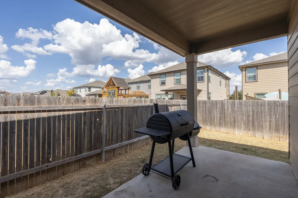 6317 Carriage Pines Drive Del Valle, TX 78617
