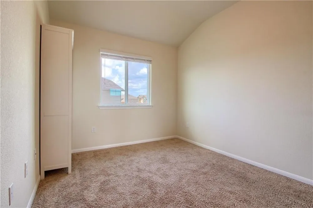 2014 Barker House Cove Round Rock, TX 78664