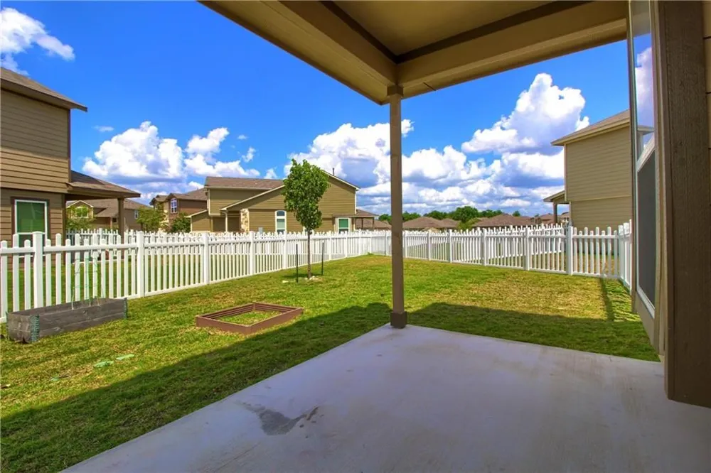 2014 Barker House Cove Round Rock, TX 78664