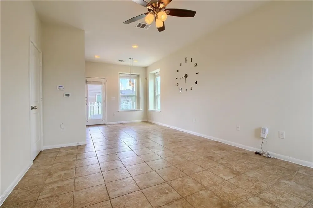 2014 Barker House Cove Round Rock, TX 78664