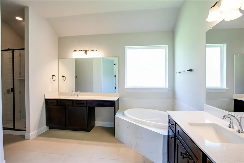 150 Raptor Beak Way Cedar Creek, TX 78612