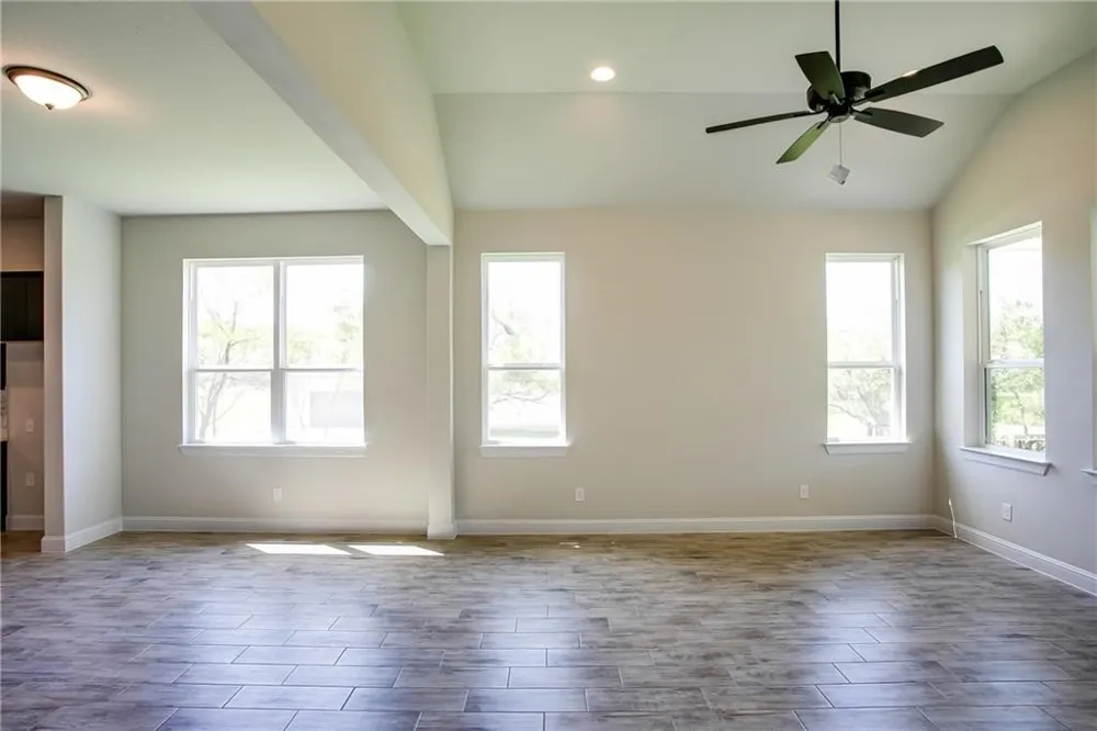150 Raptor Beak Way Cedar Creek, TX 78612