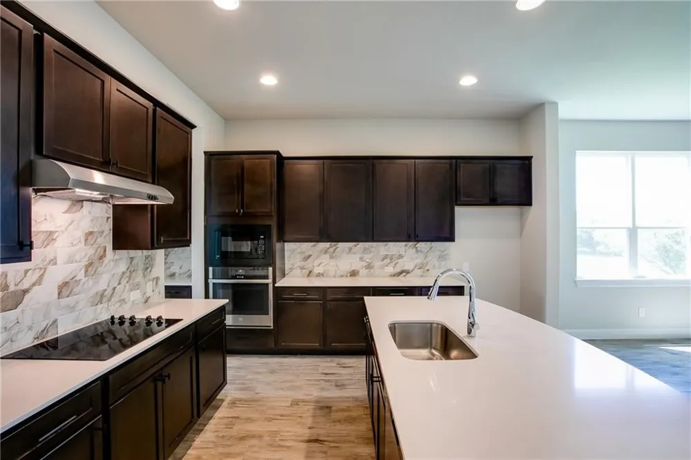 150 Raptor Beak Way Cedar Creek, TX 78612