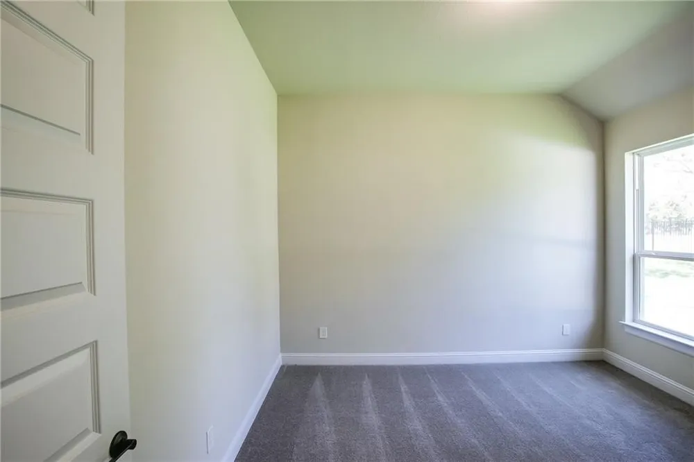 150 Raptor Beak Way Cedar Creek, TX 78612