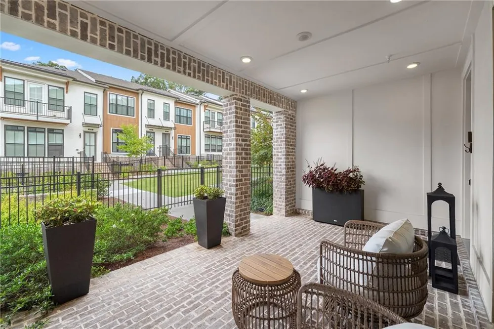 431 Olmstead Way Alpharetta, GA 30022