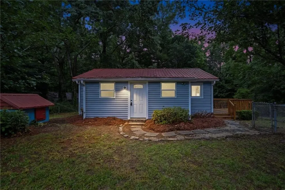6815 Bannister Road Cumming, GA 30028