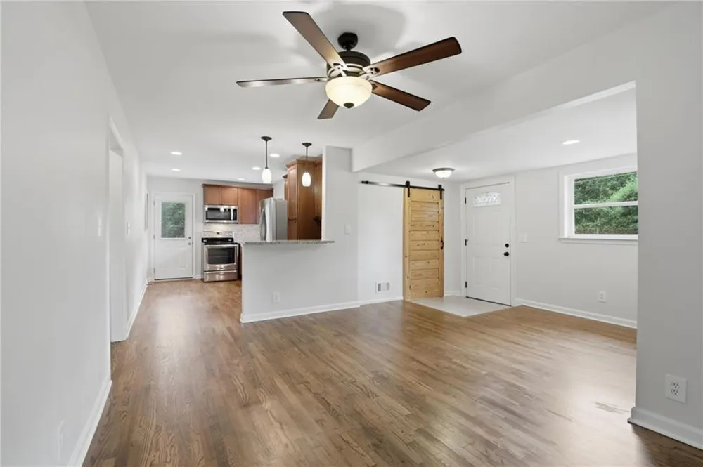 6815 Bannister Road Cumming, GA 30028