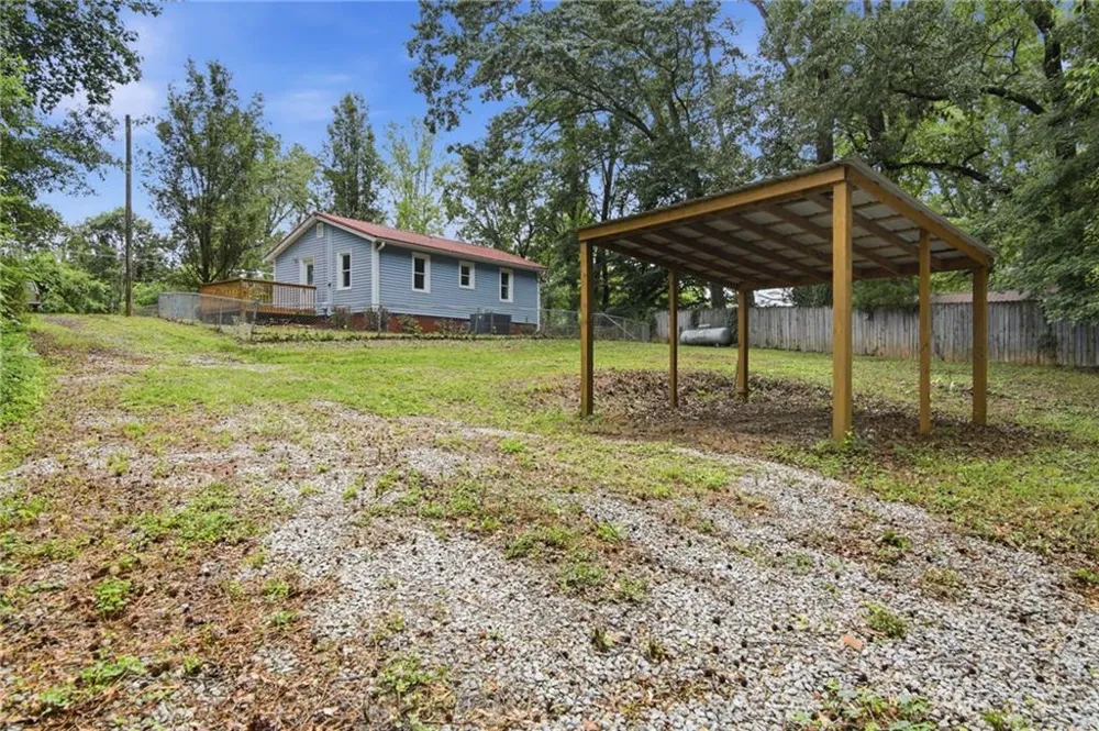 6815 Bannister Road Cumming, GA 30028