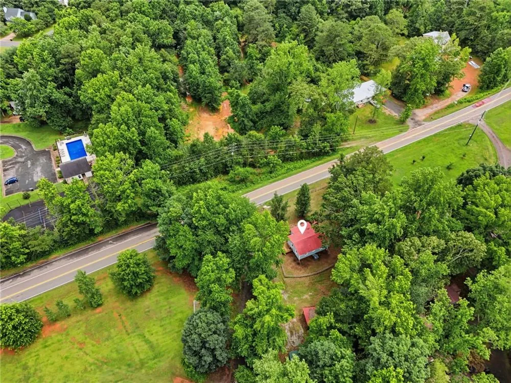 6815 Bannister Road Cumming, GA 30028