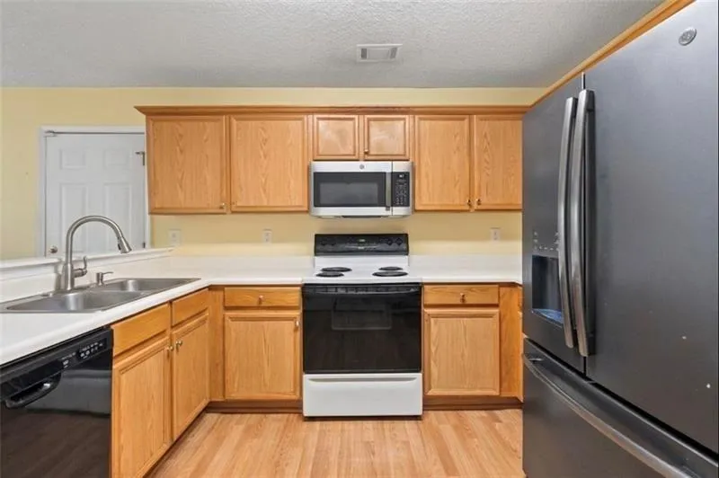 1401 Flanagan Mill Drive Auburn, GA 30011