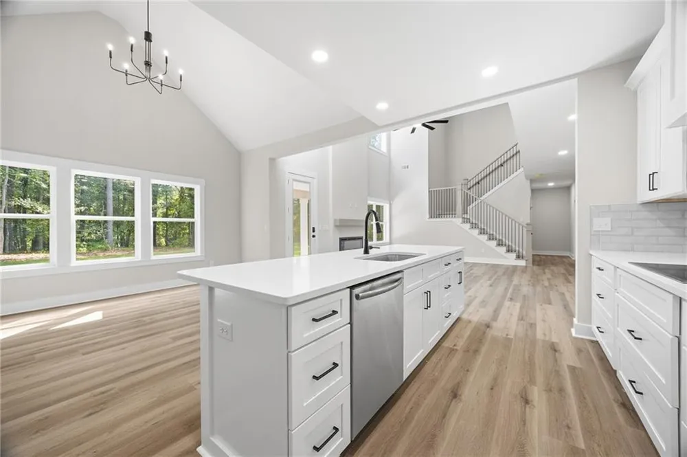 546 Harbour Shores Jackson, GA 30233