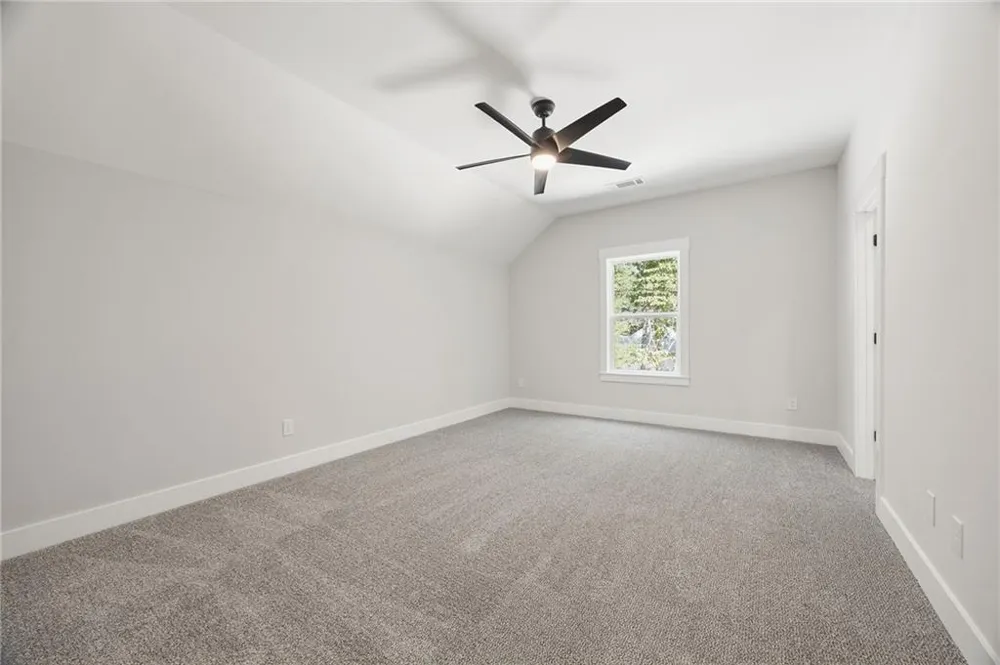 546 Harbour Shores Jackson, GA 30233