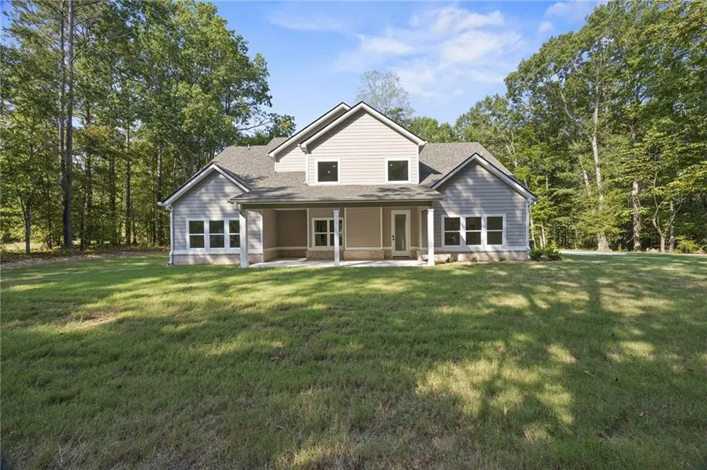 546 Harbour Shores Jackson, GA 30233