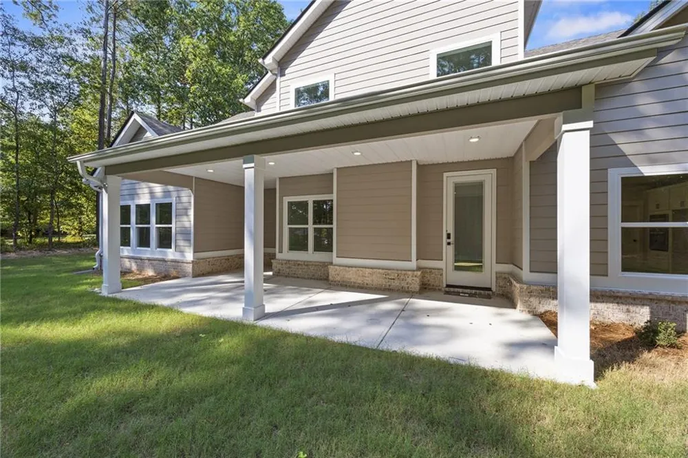 546 Harbour Shores Jackson, GA 30233