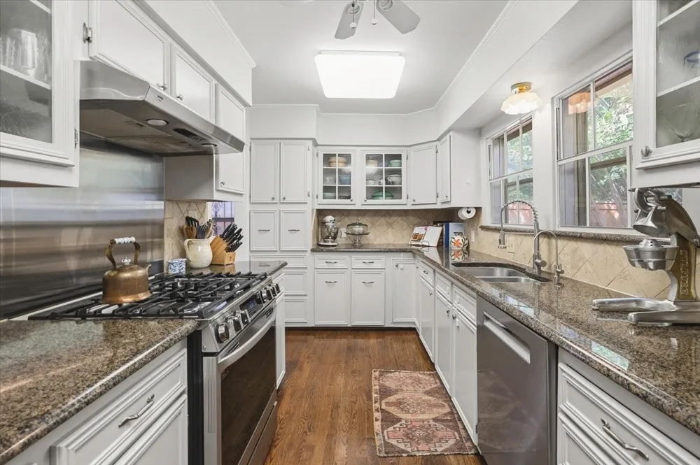 3724 Hilltop Road Fort Worth, TX 76109