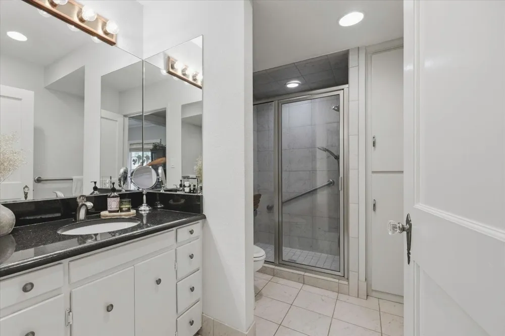 3724 Hilltop Road Fort Worth, TX 76109