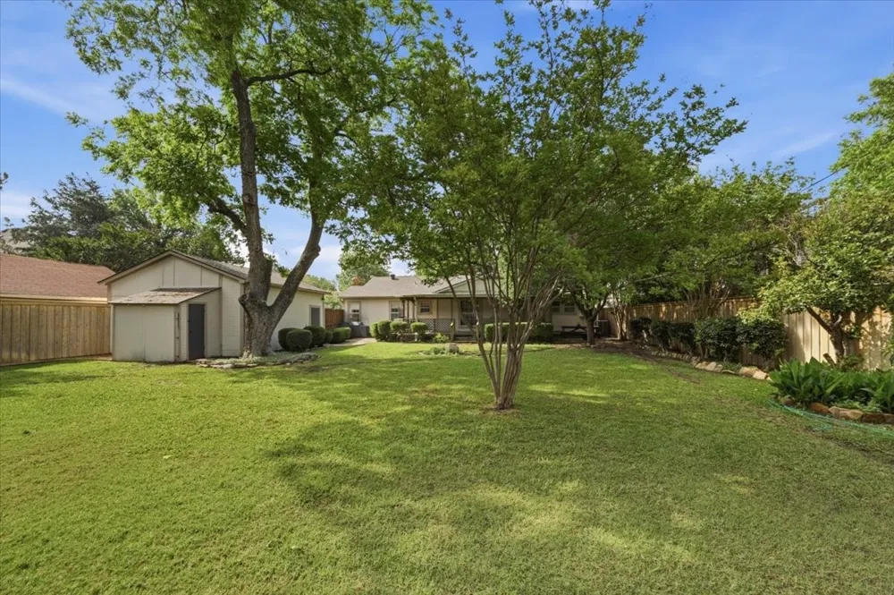 3724 Hilltop Road Fort Worth, TX 76109