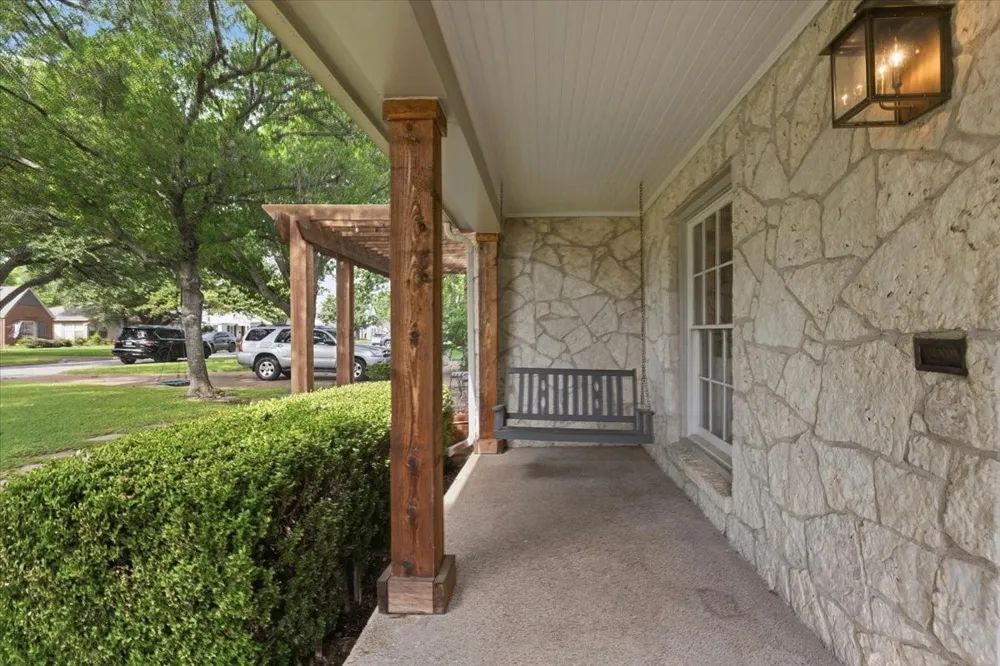 3724 Hilltop Road Fort Worth, TX 76109