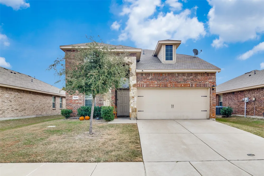 2209 Torch Lake Drive Forney, TX 75126