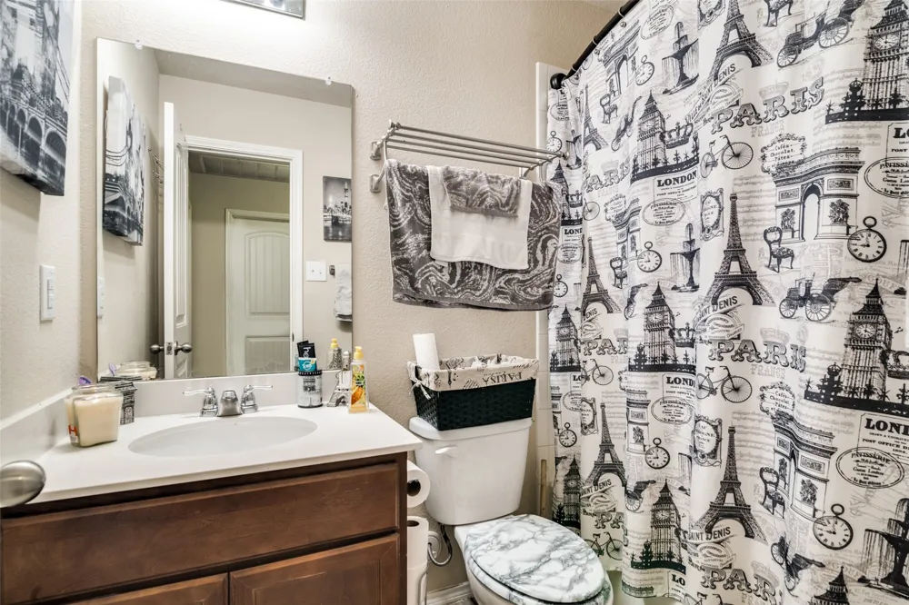 2209 Torch Lake Drive Forney, TX 75126