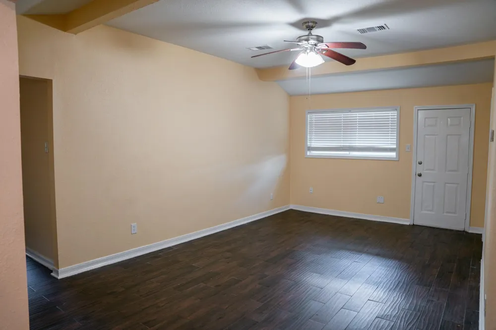 3108 Rey Avenue Baytown, TX 77521