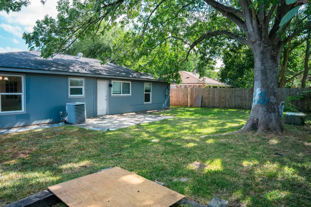 3108 Rey Avenue Baytown, TX 77521