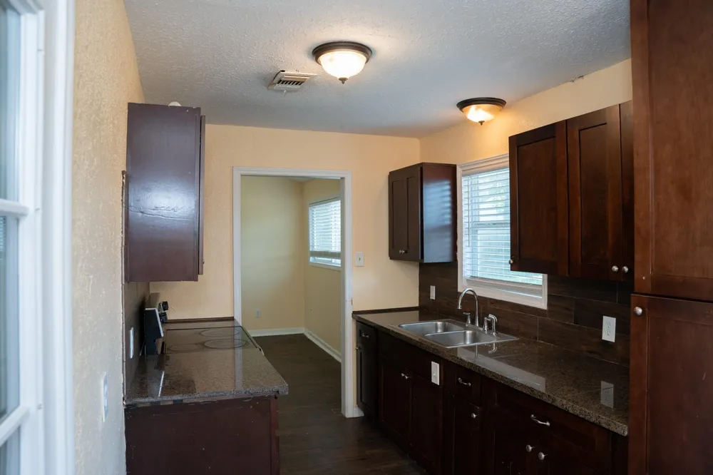 3108 Rey Avenue Baytown, TX 77521