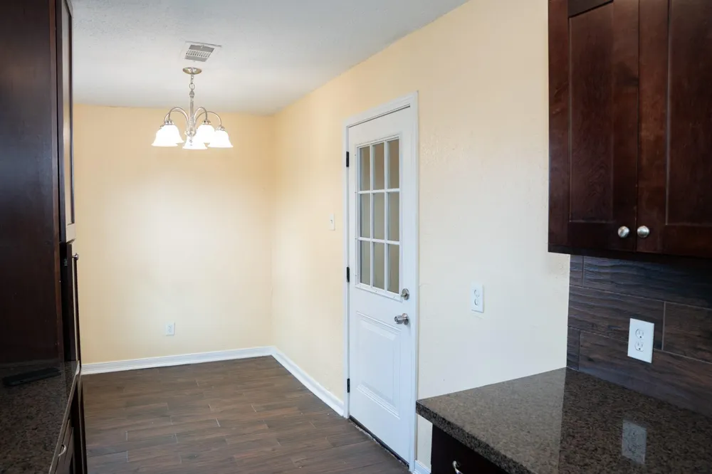 3108 Rey Avenue Baytown, TX 77521