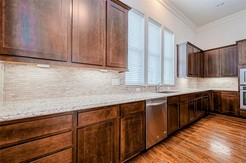 2520 Sherwin Street Houston, TX 77007