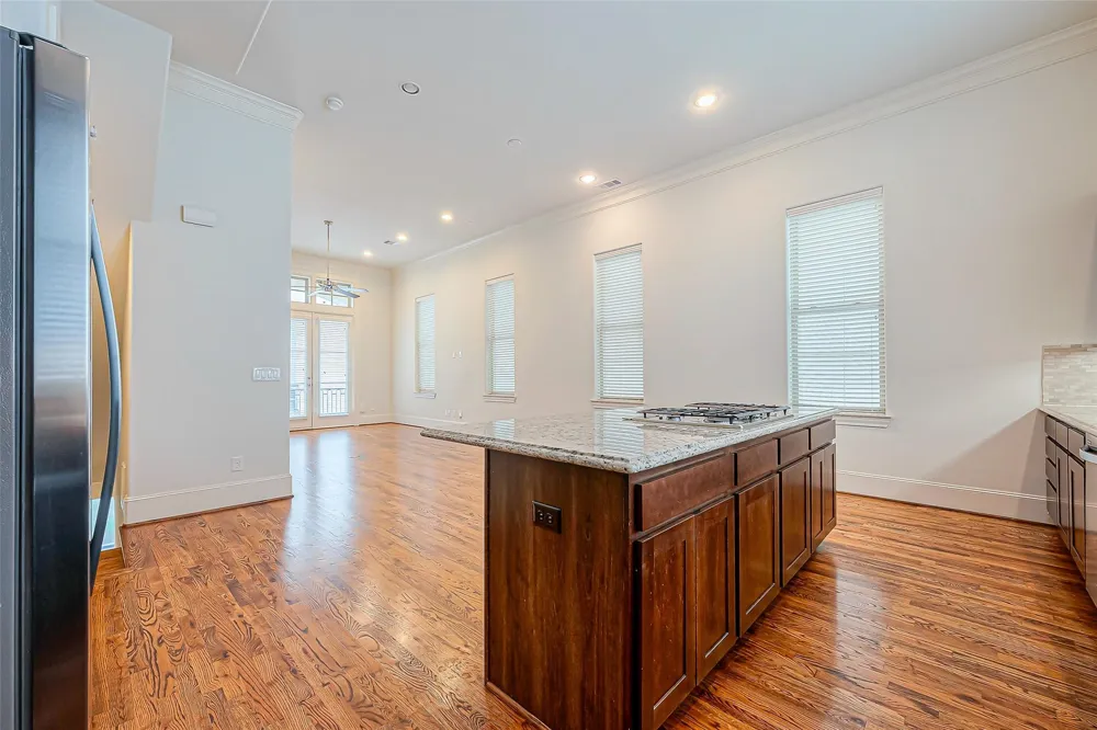 2520 Sherwin Street Houston, TX 77007