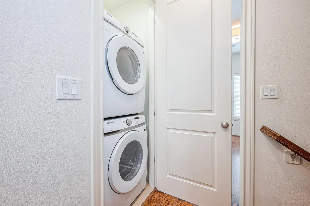2520 Sherwin Street Houston, TX 77007