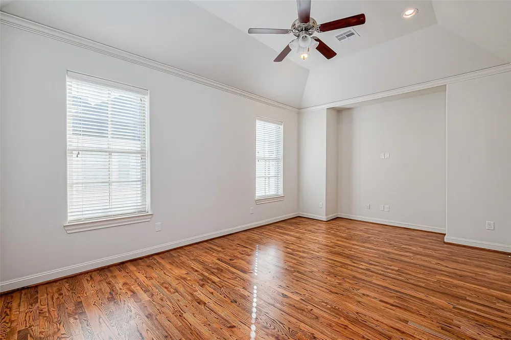 2520 Sherwin Street Houston, TX 77007