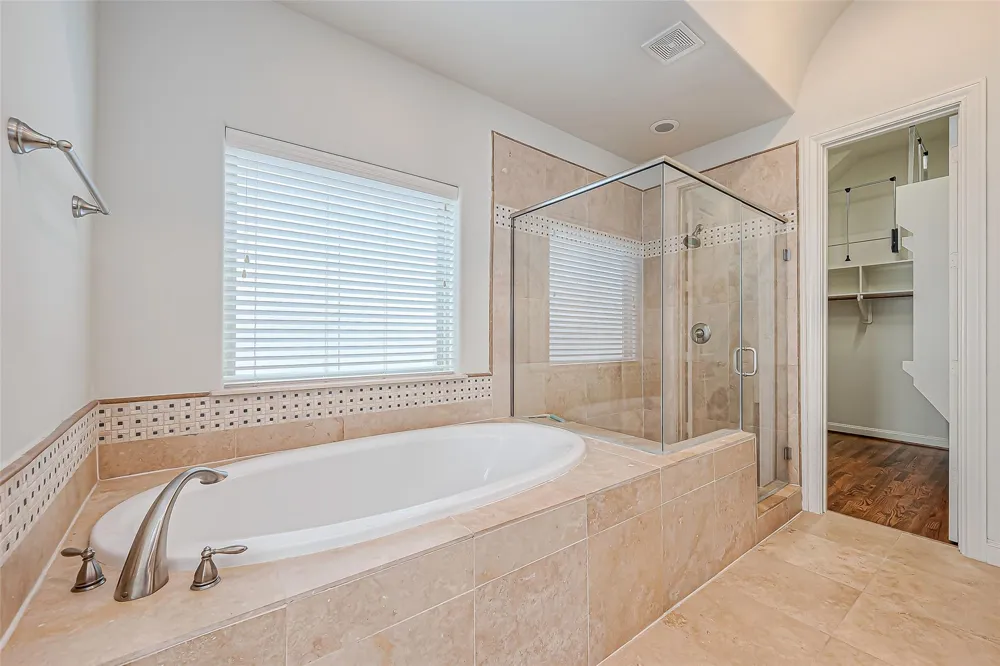 2520 Sherwin Street Houston, TX 77007