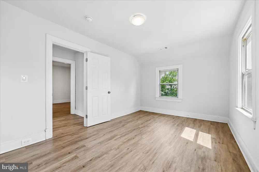 3044 MONROE STREET NE Washington, DC 20018