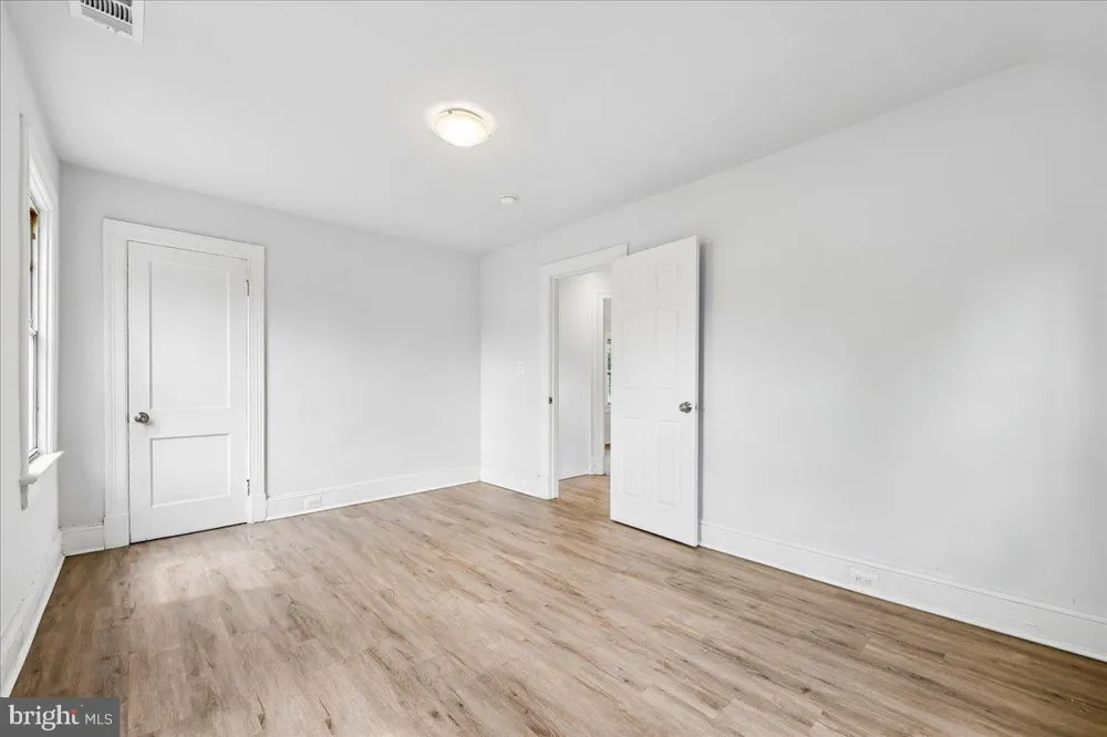 3044 MONROE STREET NE Washington, DC 20018