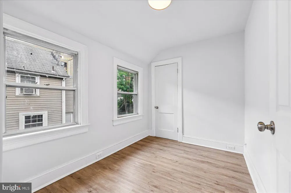 3044 MONROE STREET NE Washington, DC 20018