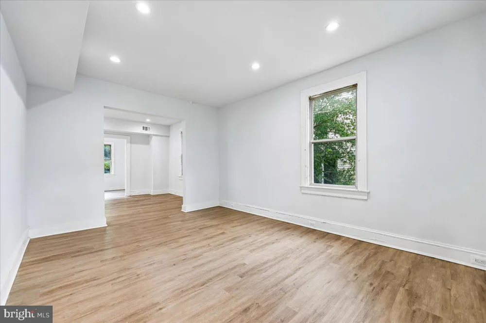 3044 MONROE STREET NE Washington, DC 20018