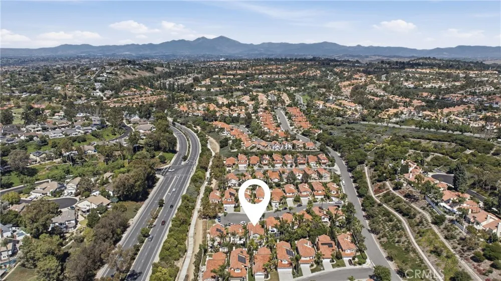 6 Aleria Laguna Niguel, CA 92677