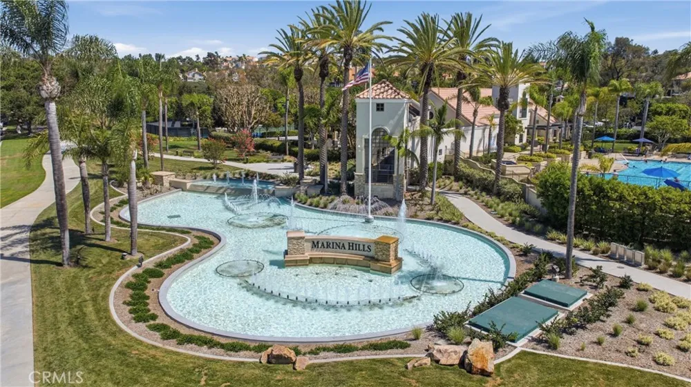 6 Aleria Laguna Niguel, CA 92677