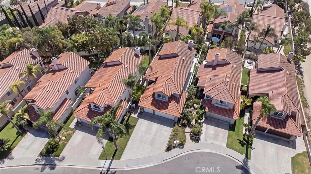 6 Aleria Laguna Niguel, CA 92677